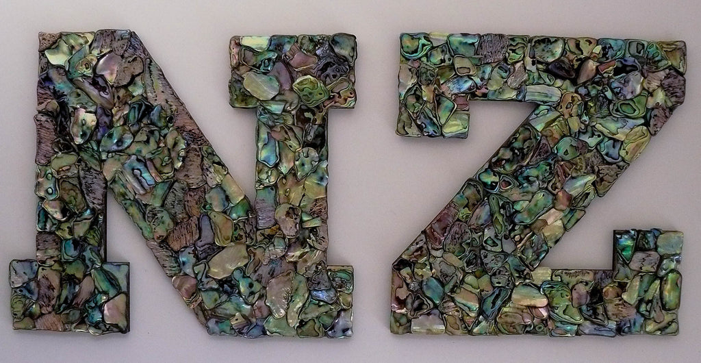 Small New Zealand Tiki - LadyPaua